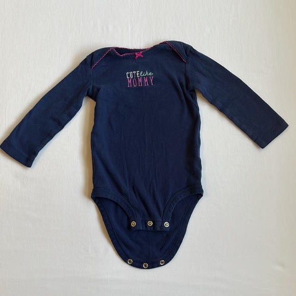 Set of 2 Carter's Baby Girl Outfits Size 12 Months - Picture 10 of 15